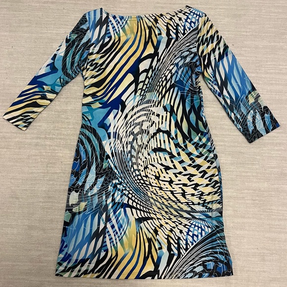 LBisse 3/4 Sleeve Shift Dress - Picture 3 of 4